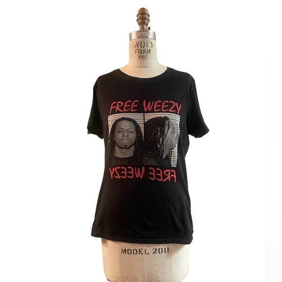 Tops - Lil Wayne Free Weezy T-shirt | Women’s Size Large